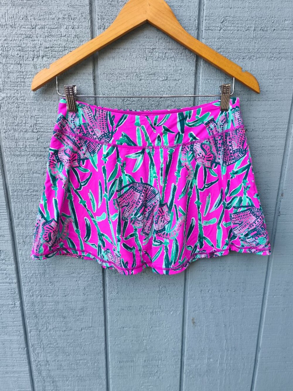 Lilly Pulitzer Luxletic Aila Mini Flare Skort sz M Extra Lucky Mandevilla Pink